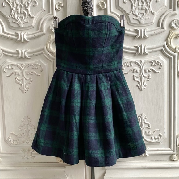 Abercrombie & Fitch Wool Blend Tartan Dress - Picture 8 of 16